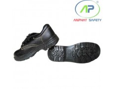 Giày ABC6 (TC) (4 nút sắt, chỉ trắng)